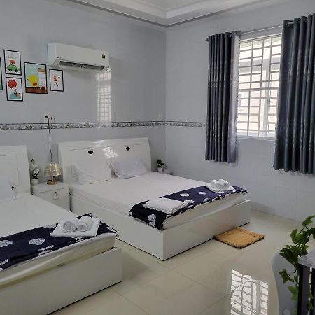 Nina Homestay P3 Long Xuyên المظهر الخارجي الصورة